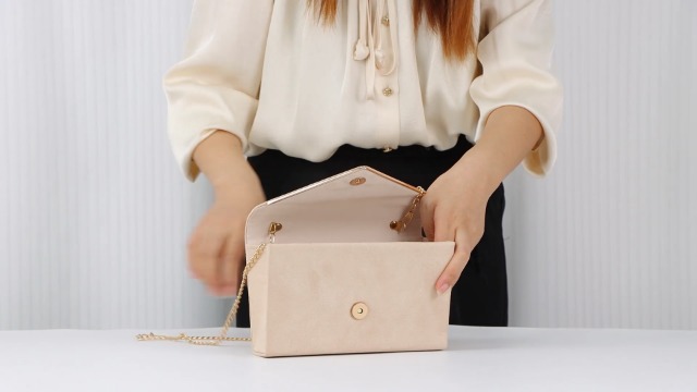 Pochette Da Donna In Velluto Avorio Vilky: Borsa Da Sera Con Catena E Strass Per Matrimonio