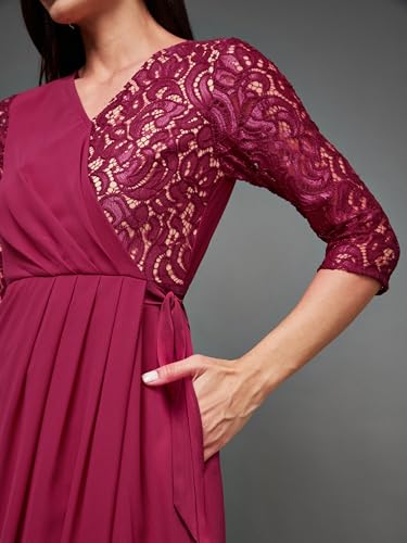Image of Miss Chase Women's Floral Printed Relaxed Fit V-Neck 3 /4th Sleeve Maxi Dress