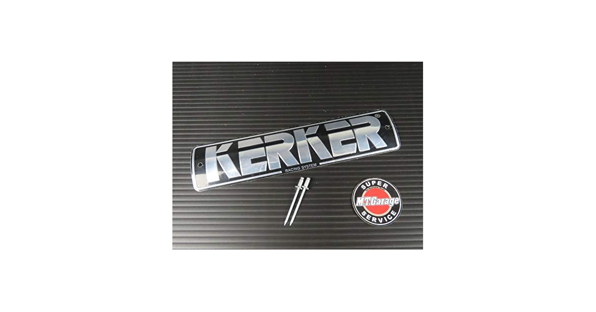 Amazon.co.jp: KERKER カーカー マフラーエンブレム 旧ロゴ 品