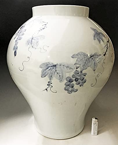 Amazon.co.jp: 李朝 青花葡萄文白磁大壺 高さ約52cm 韓国 美術