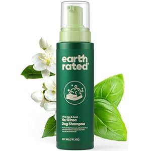 Earth Rated (A Canadian Company), No-Rinse Dog Shampoo, Convenient Waterless Dog & Puppy Shampoo for Cleaning, Conditioning & Detangling, for All Coat Types, Refreshing White Tea & Basil Scent, 207 ml