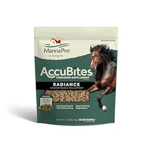 Manna Pro AccuBites Radiance Equine Supplement – Skin & Coat, Essential Vitamins & Hoof Health for Horses – Packed with Omega 3, 6, & Biotin – Main & Tail Maintenance – Alfalfa Flavored – 7.5 lbs