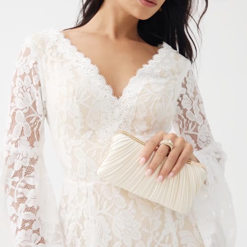 Image of Fashion Women's Evening Bags, Gold Silk Luxury Handbags with Chain Stylish Purses for Wedding Party