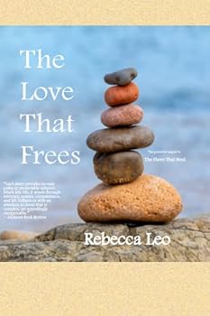 Paperback The Love That Frees Book