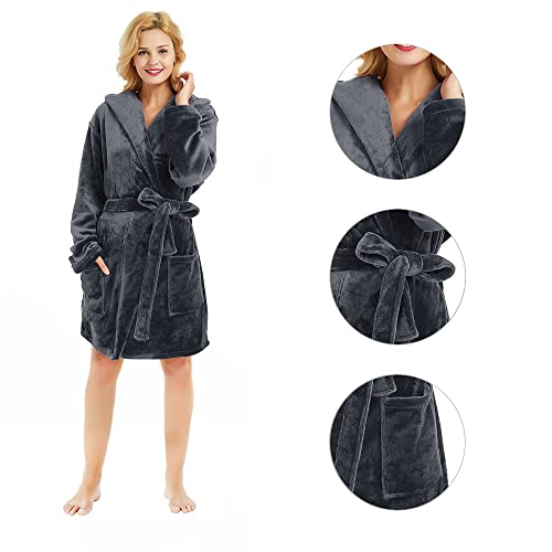 Image of U2SKIIN Women Hooded Fleece Robe, Short Plush Robes for Womens With Hood Soft Warm Spa Bathrobe