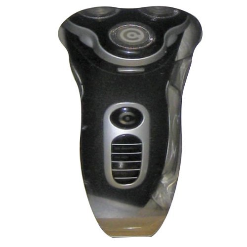 Clio Rechargeable Triple Rotary Head Electric Shaver C4050: retailer-supplied image