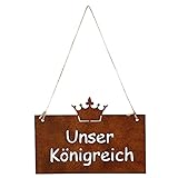 GARTENSCHILD aus rostigem Eisen mit liebevoll ausgearbeitet Buchstaben, dem zauberhaft ausgesetztem Krone, seiner individuellen Farbgebung, passt perfekt zu bunten Pflanzen und Deiner shabby chic Deko.