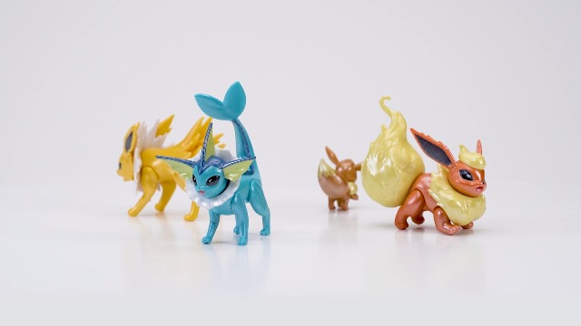 Amazon.com: Pokemon Select Eevee Evolution Pack - Features 2-Inch