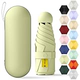 【PROTECTION CONTRE LA PLUIE ET LES UV】Le parapluie de voyage est fait de tissu imperméable haute densité et la couche intérieure est recouverte d'un revêtement en vinyle noir, qui peut protéger contre la pluie et le soleil. Vous pouvez utiliser ce parapluie pliant qu'il fasse beau ou qu'il pleuve. L'indice de protection UV de ce parapluie est UPF50+