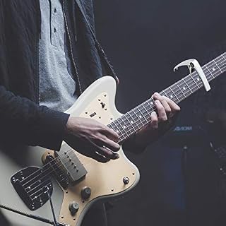 Capodastre pour Guitare Acoustique et Electrique,Capodastre de Guitare avec 5 Pièces Médiators,Capo pour Guitare… - Les Beatles, Paul McCartney, John Lennon, RIngo Starr, George Harrison Capodastre pour Guitare Acoustique et Electrique,Capodastre de Guitare avec 5 Pièces Médiators,Capo pour Guitare… – Image 6