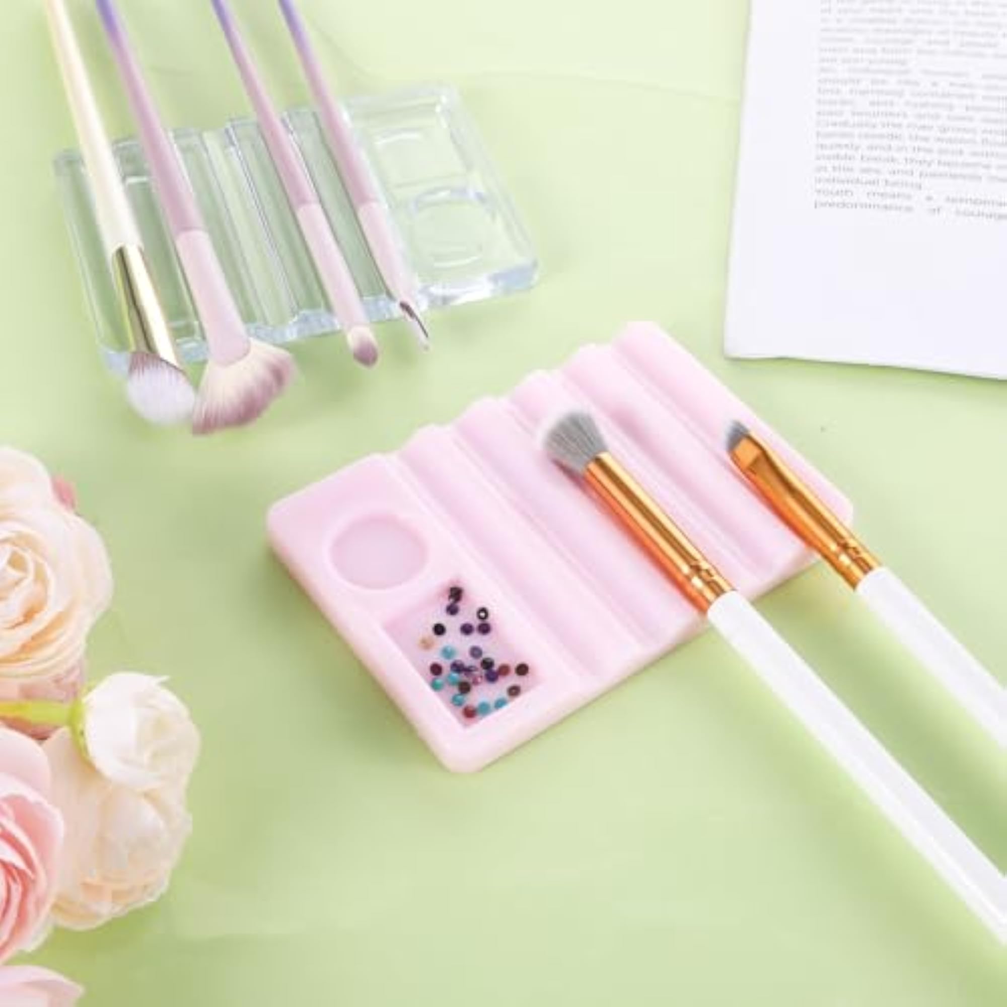 Clear Display Holder for Nail Brushes and Pens