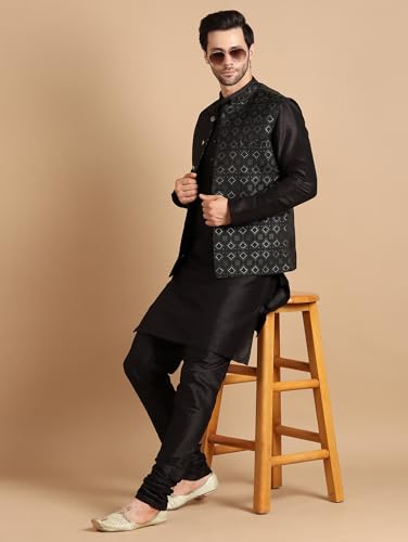Image of men's Silk Blend Kurta Pejama & Waistcot Set