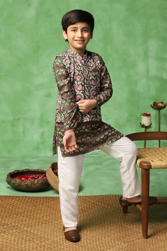 Image of Fashion Dream Boy's Cotton Blend Printed Kurta Pyjama And Jacket Set|Kurta And Payjama Set