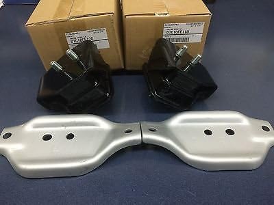 Subaru Genuine Group N Engine Mount Set (LH D1010FE120 RH D1010FE110)