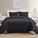 VCNY Home Grey Quilt Set for Queen Bed, 3-Piece Bedspread Coverlet and Shams, Soft Bedding Comforter Alternative for All Seasons (Kaleidoscope, Full/Queen)