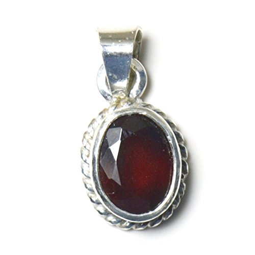 Pendentif hessonite naturelle pour illuminer vos tenues au quotidien