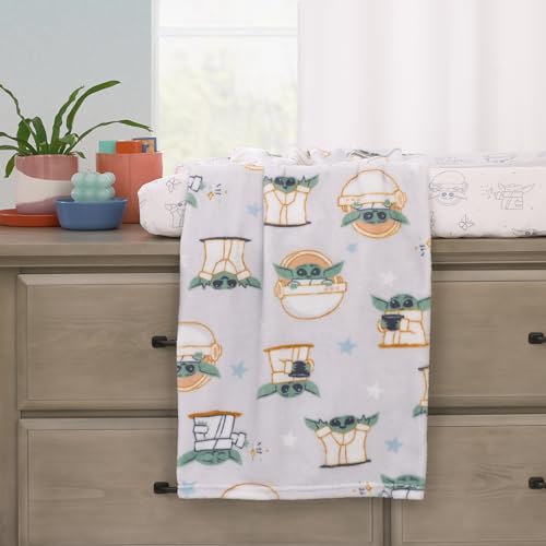 Image of Star Wars Grogu Cutest in The Galaxy Cream, Green, and White Super Soft Baby Blanket
