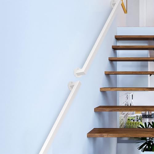 Rambarde d'escalier évitez les chutes avec cette main courante en fer forgé blanc