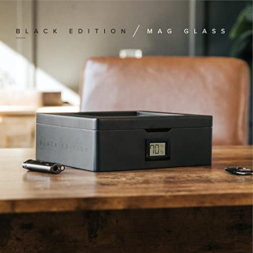 CASE ELEGANCEMonogrammed MAG Desktop Humidor, Easy humidification System, Accurate Digital Hygrometer, Matte Black, Magnetic Seal, for 20-30 Cigars