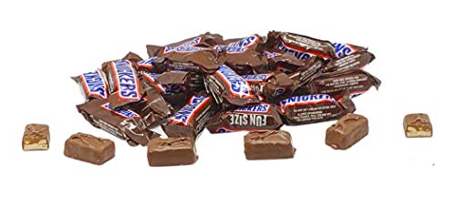 Snickers Fun Size Chocolate Caramel Candy Bars - 3 Lb Resealable Stand Up Bulk Candy Bag (Approx. 75 Pieces) - Bulk Filler Candy For Holidays And Parties #TOP2