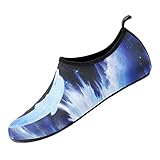 Sohle:Gummi. Sommer Neue Tauchschuhe für Damen und Herren mit gepolsterter rutschfester Gummisohle zur Reduzierung des Drucks auf die Sohle während des Trainings.Die Form der Sohle verbessert den Halt des Schuhs auf dem Boden und ist sicherer.