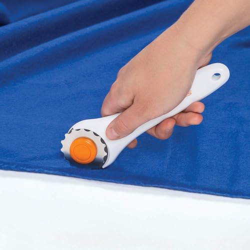 Lame rotative Fiskars 45 mm pour vos ateliers de couture et patchwork