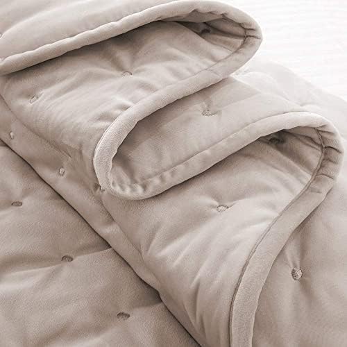 Yorkshire Bedding Luxurious Beige Bedspread Double Bed Throw Crushed Velvet Bedding Bedroom Decor Ultra Soft Quilted Comforter Set + 2 Pillow Cases