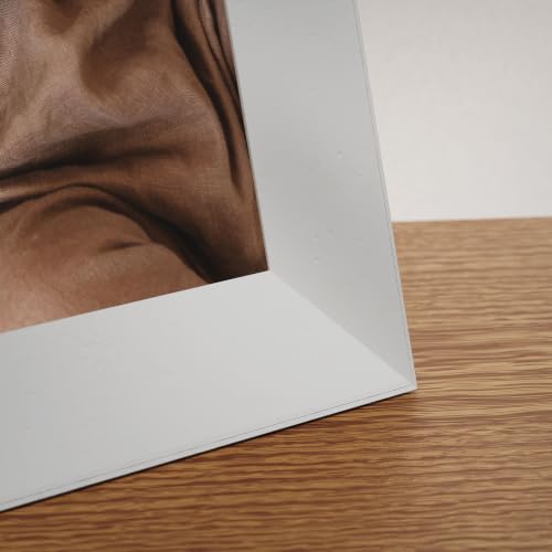 Image of Aura HD Digital Picture Frame | Carver: The Best Frame for Gifting (White Ash, 10 inch)
