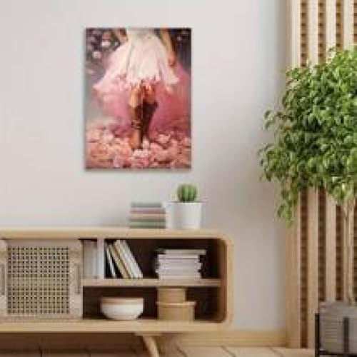 Peinture esthétique à fleurs roses pour masquer un mur vide sans travaux