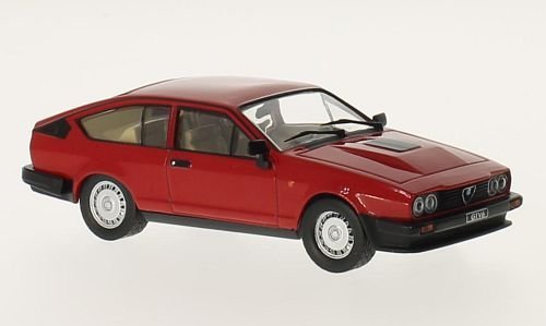 Alfa Romeo GTV6 2.5, rosso, 1980, modello di automobile, modello prefabbricato, WhiteBox 1:43 Modello esclusivamente Da Collezione