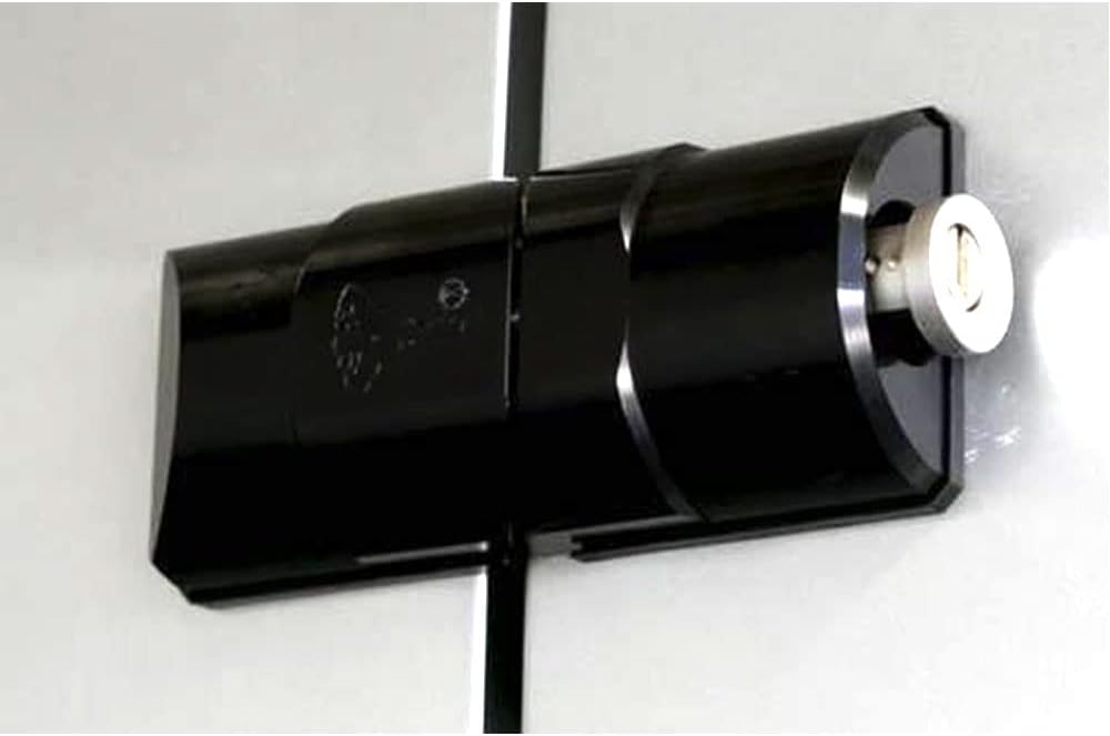 ArmaDLock - sliding door lock - universal anti-theft device for vans and commercial vehicles | Dimensions: 15.5 x 6.4 x 3.2 cm | Material: high-precision aluminum