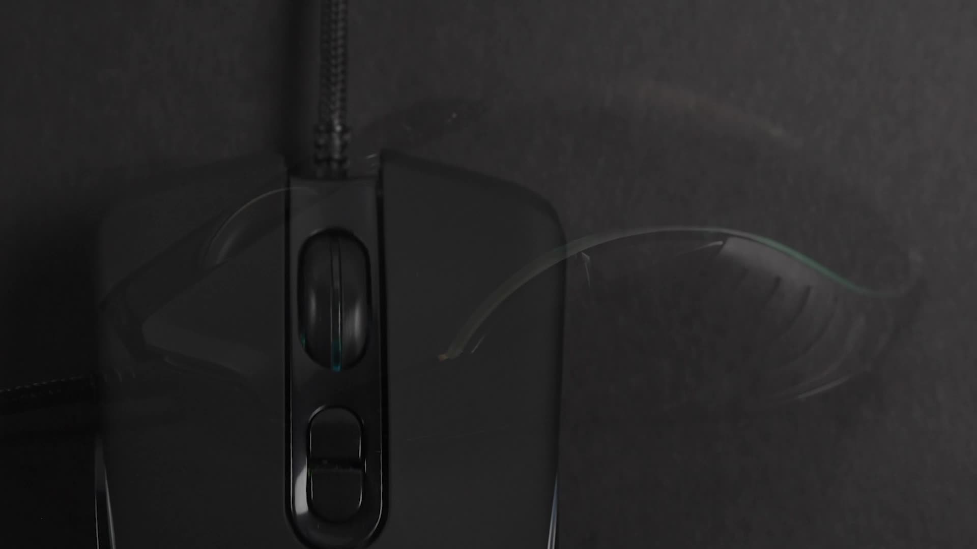 XZONE Combo Gamer Teclado com 7 Cores de Iluminação + Mouse 3200