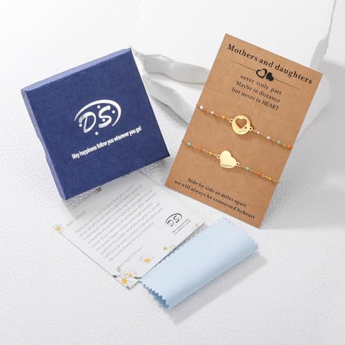 Image of DS Mother Daughter Bracelets Set,18K Gold Plated Stainless Steel Heart Jewelry for Women Girls,Mothers Day Gifts for Mom /Daughter,Adjustable Matching Bracelets for Mommy and Me gift box packaging