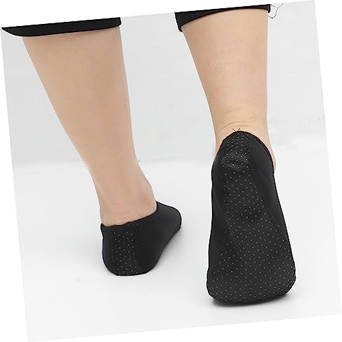 Yardwe 1 Pair Aqua Shoes for Women Swimming Shoes Women Water Shoes Swim Barefoot Shoes Pool Shoes Men Womens3