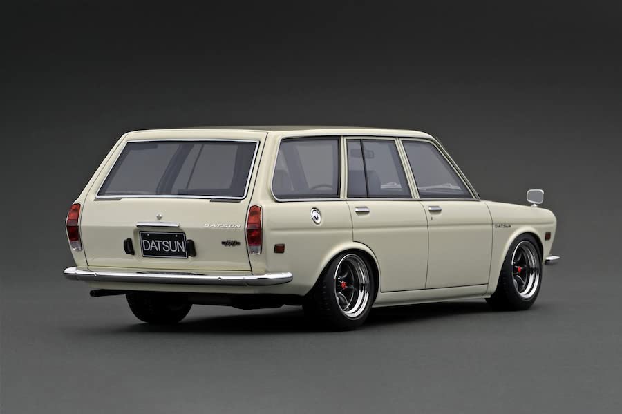 Amazon.co.jp: 1/18 Datsun Bluebird 510 Wagon White : Home