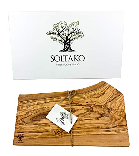 SOLTAKO Tabla de madera de olivo, tabla de cortar, tabla de servir con asa y ranura para zumo, forma natural 35-38 (redondeada de 35-38 cm)