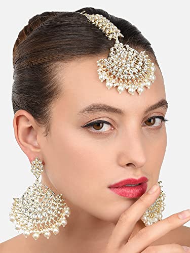 ZAVERI PEARLS Gold Tone Traditional Kundan Earring & Maangtikka Set For Women-ZPFK11432 - Image 4