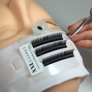 Preisvergleich Produktbild 5 Wimpern-Stirnpaletten mit Stirnband und 5 Klebstoff-Cups