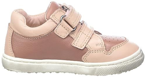 Girl's Derby Sneaker4
