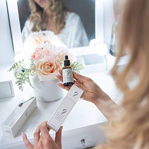Vitamin C serum with exclusive 3 in 1 Anti-aging formula- Vitamin C, Hyaluronic Acid and Collagen