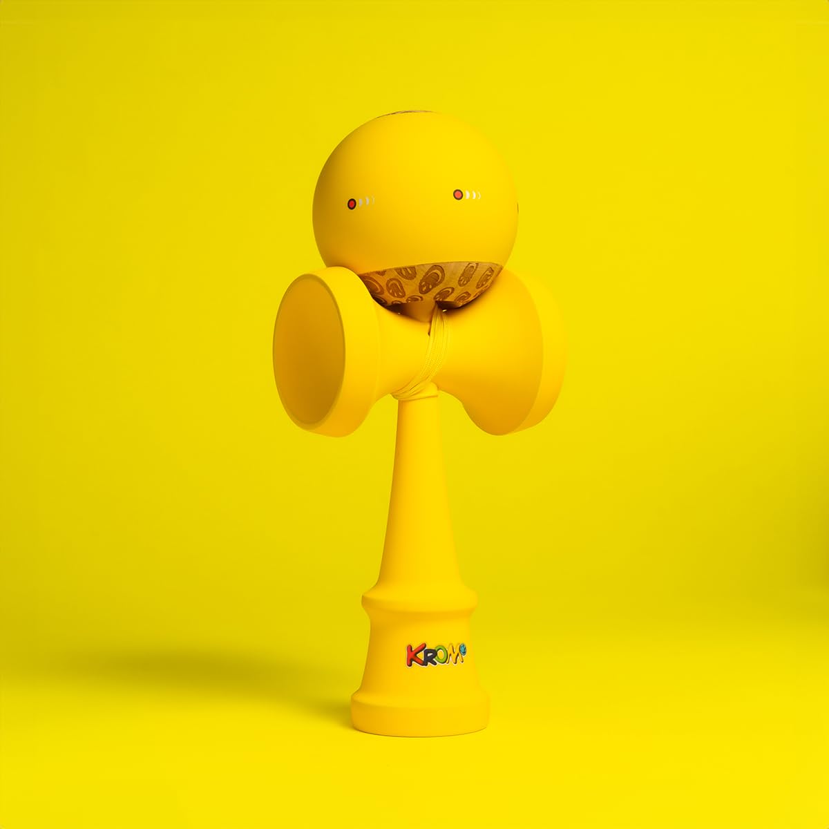 KROM Kendama KOLOR Gelb – Kendama mit Gummibeschichtung, 2GOOD Shape, Ahorn-Ken & Buchen-Tama