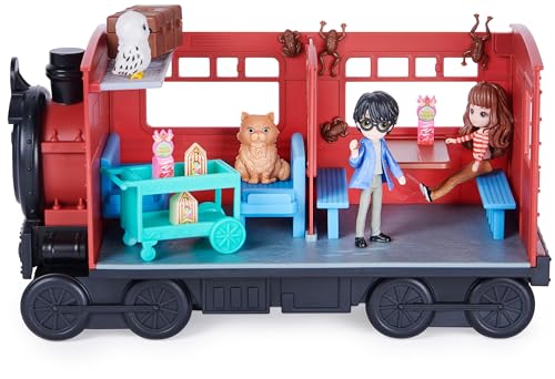 Poudlard Express Magical Minis pour revivre la rentrée des classes à la maison