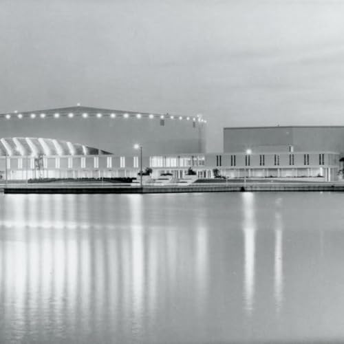 S2 Ep1554: HISTORICALLY ST. PETE Rui Farias Bayfront Center Retrospective Podcast Por  arte de portada