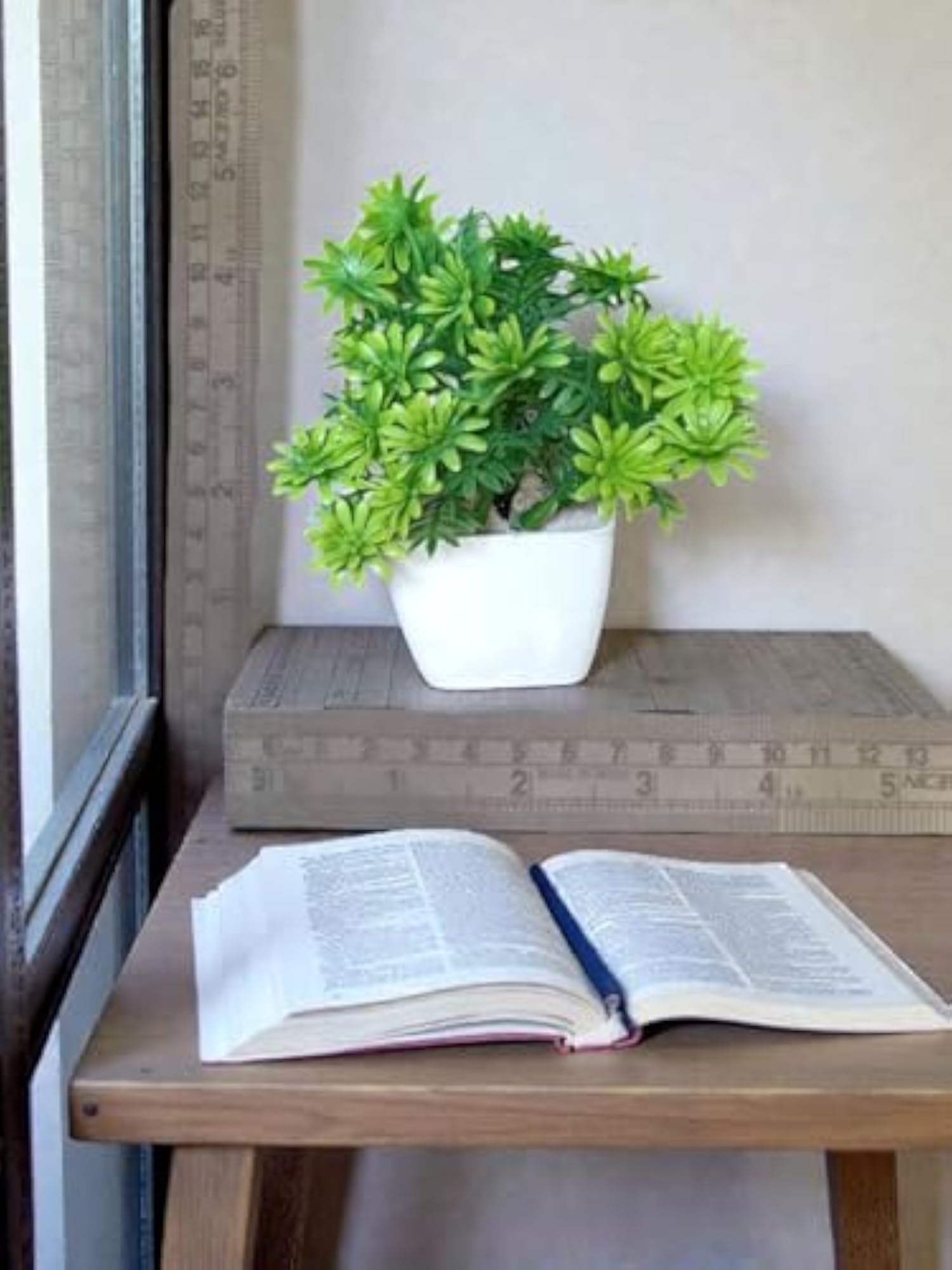 Set of 2 Artificial Green Leaf Mini Plants for Home Decor