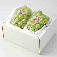 Amazon.co.jp: ぶどう 桃太郎ぶどう 赤秀 約500g×2房 岡山県産