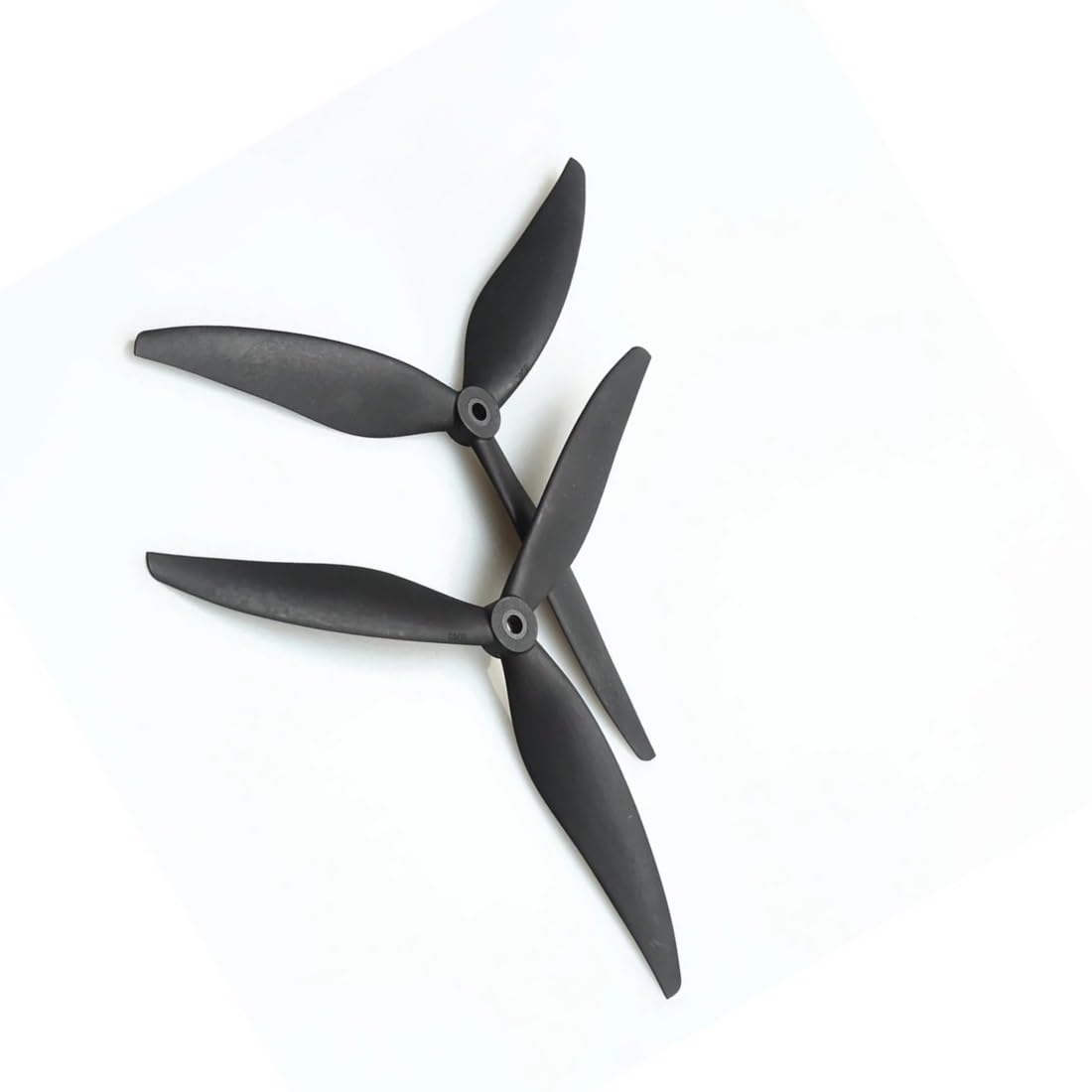 TeCoSka 7X4X3 / 8X4X3 9X4,5X3 10X5X3 Carbonfaserverstärkter Nylon-Tri-Blade-Propeller for 7-10-Zoll-FPV-Drohnen (4er-Pack, 2CW + 2CCW)(9045)