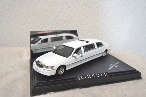 Amazon | Sun Star リンカーン リムジン 2000 1/43 ミニカー 白