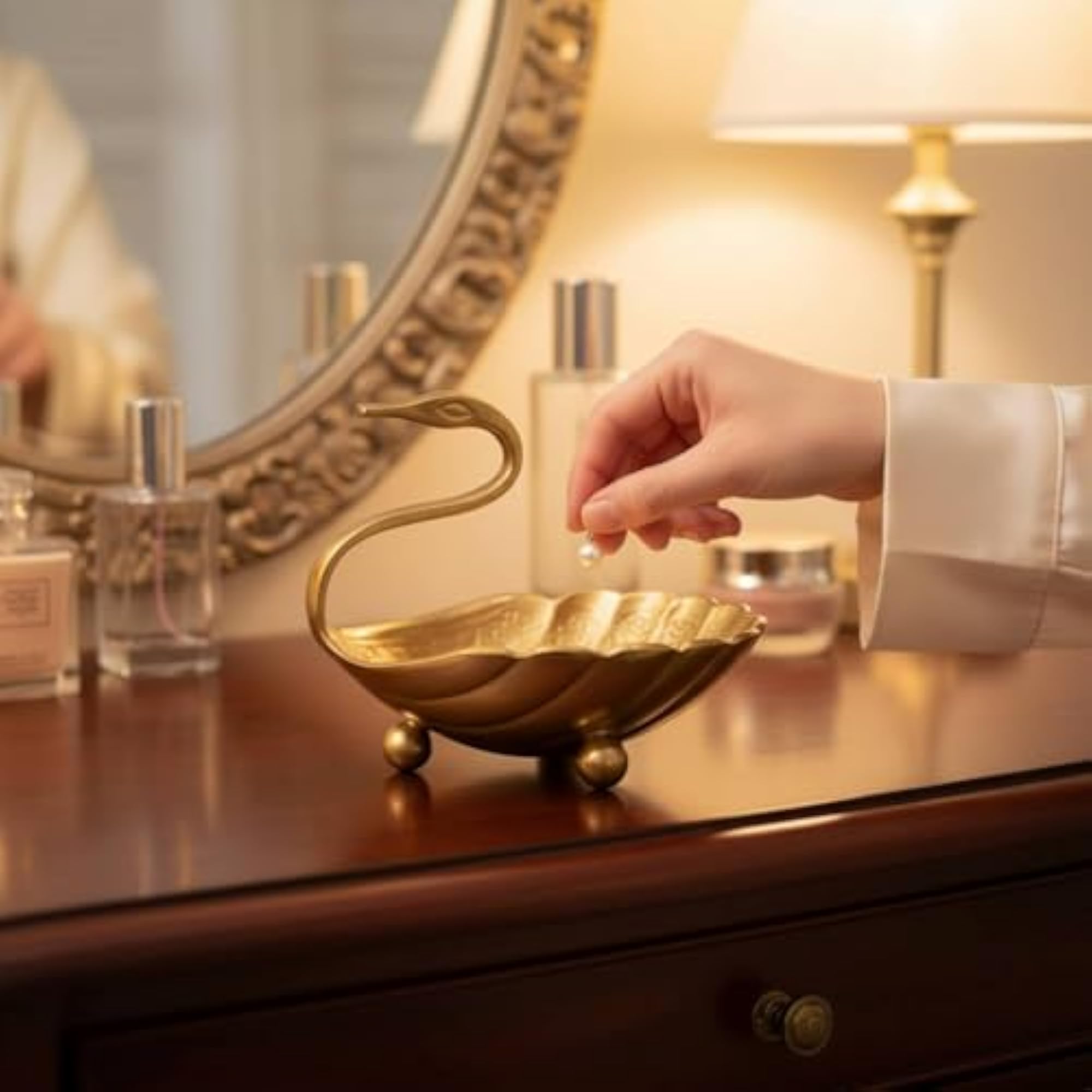 Scalloped Swan Tray Curved Neck Handle