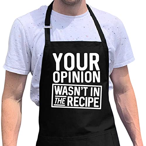 ApronMen Delantal de Parrilla de Barbacoa (su opinión no Estaba en la Receta) con 4 Bolsillos de poliéster/algodón, Cuello Ajustable y Lazos Extra Largos en la Cintura