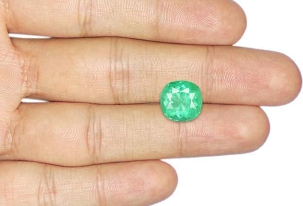 Image of USPTO Collection of Premium Quality Real Emerald Panna Yellow Sapphire Ruby Manik Blue Sapphire Neelam Pukhraj Stone Original Certified IGL Lab Tested Natural Green Hara Blue Yellow Pila Lal Red Nag